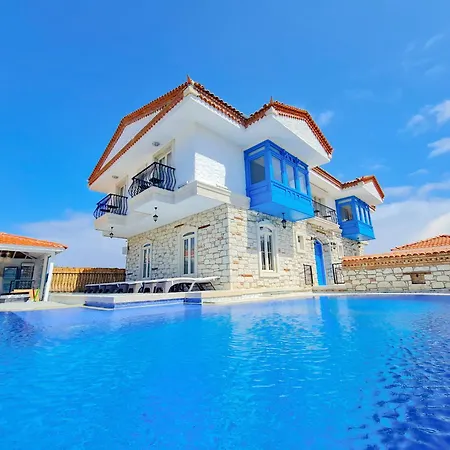 The Fountain Otel *